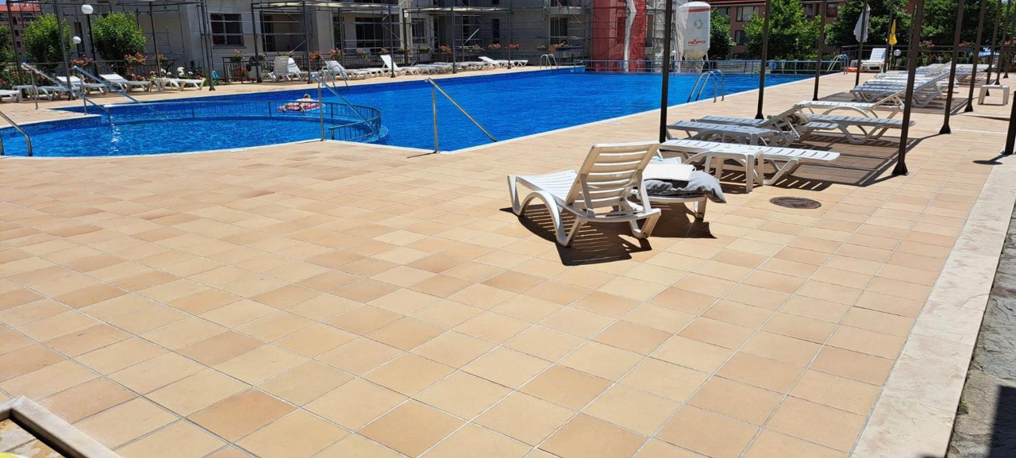 Patrick'S Apartments - Sorrento Sole Mare, Sveti Vlas Bagian luar foto